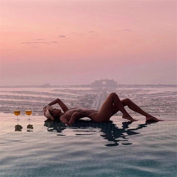 Bringing Transparency and Elegance to Your Swimming Pool