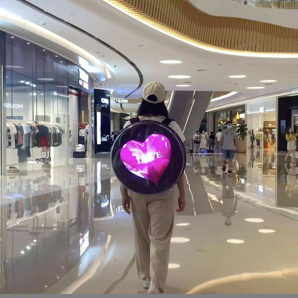 Holographic Advertising Machine Screen Small 3D Led Fan Backpack Sale Display Advertising LED Fan Display with Backpack manufacture