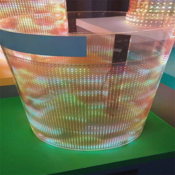 Transformer les espaces de vente avec des écrans LED transparents commerciaux