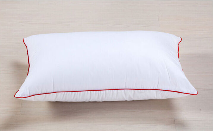 Top wholesaler white soft non memory foam microfiber pillow for home and hotel details