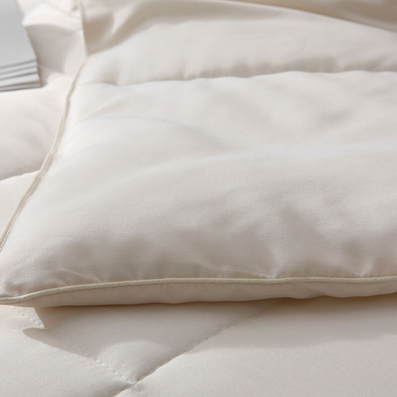 High Quality Lightweight Cooling All Season Soft Duvet Insert bamboo comforter for home supplier