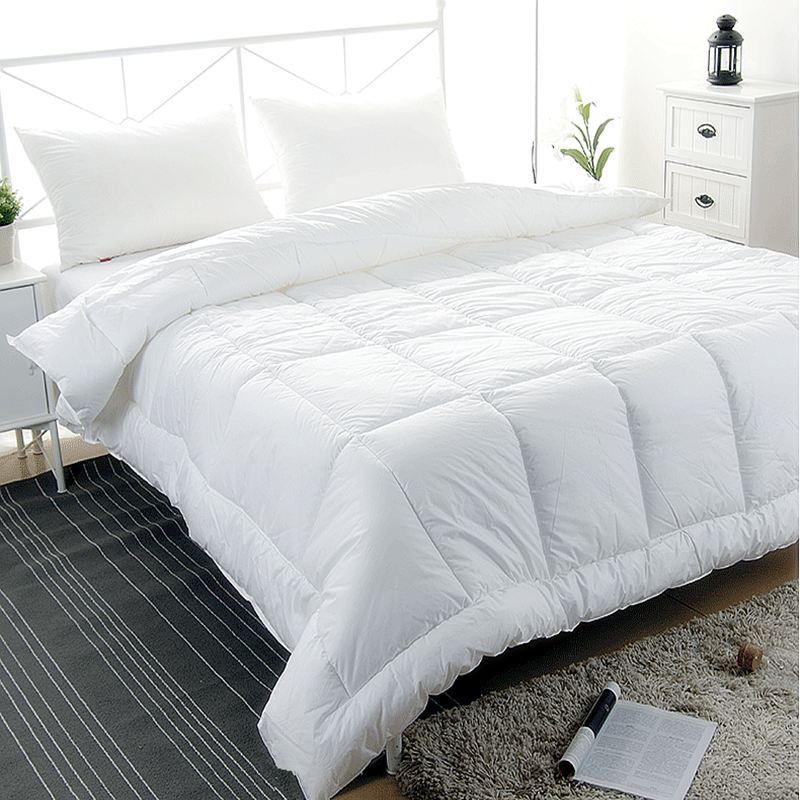 All season hotel / home cheap 100% polyester super soft white quilt insert made in China supplier