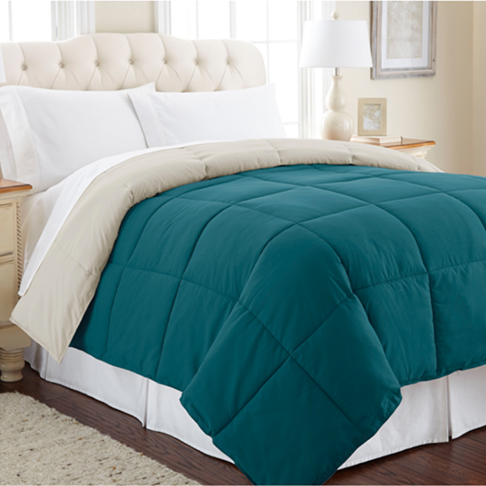 Quilted polyester reversible quilt microfiber filled duvet / comforter details