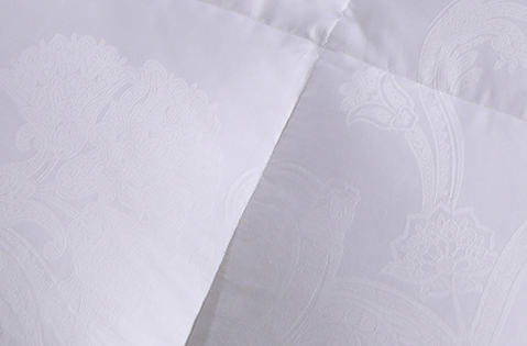 jacquard goose dowm alternative bedding reversible comforter details