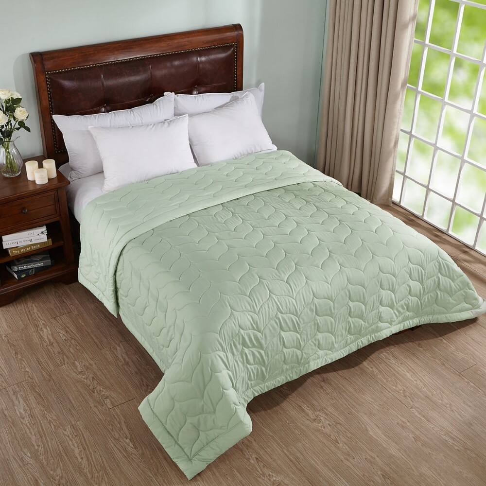 Summer reversible weighted blanket down alternative quilted blanket manufacture