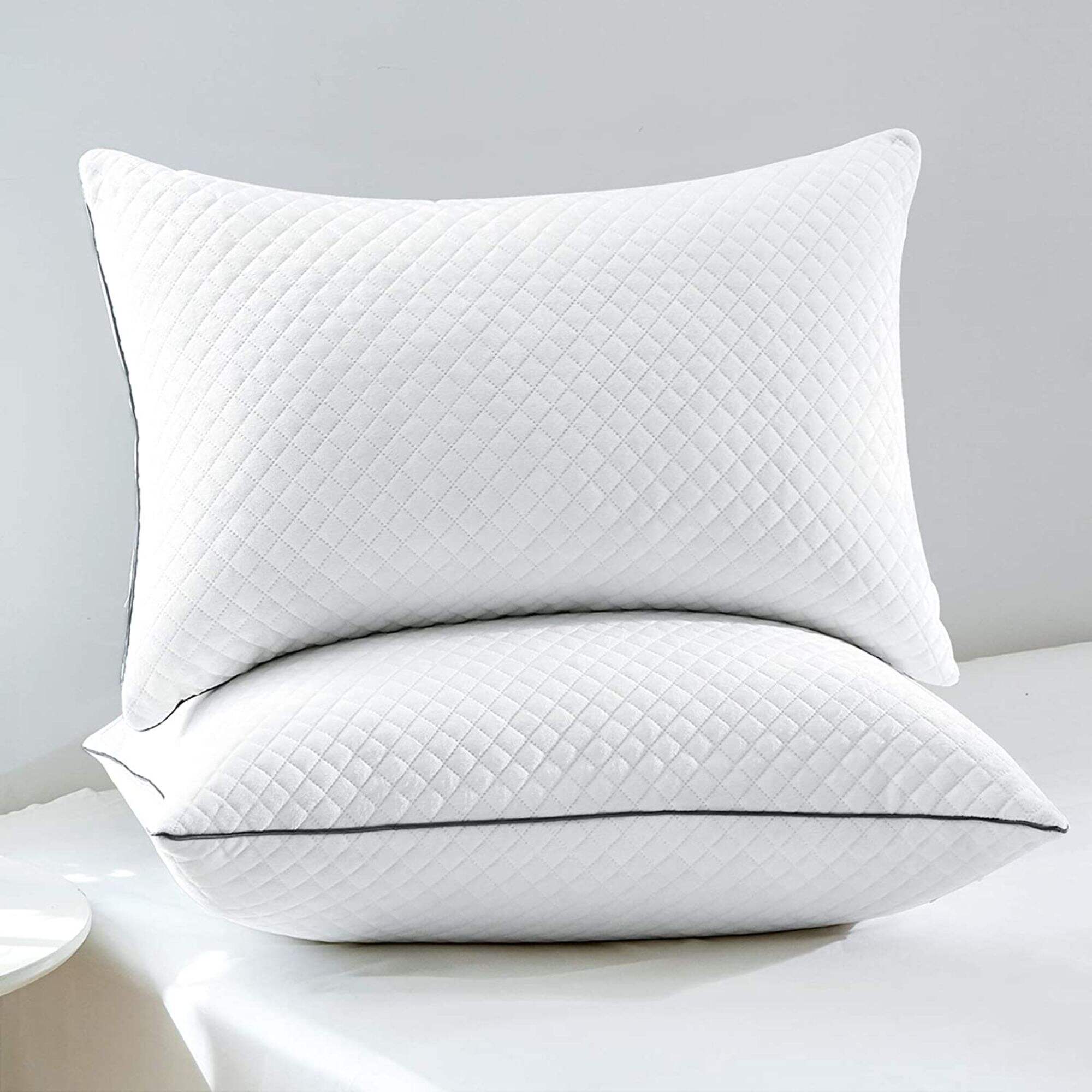 Soft and Comforter Polyester pillow for home and hotel