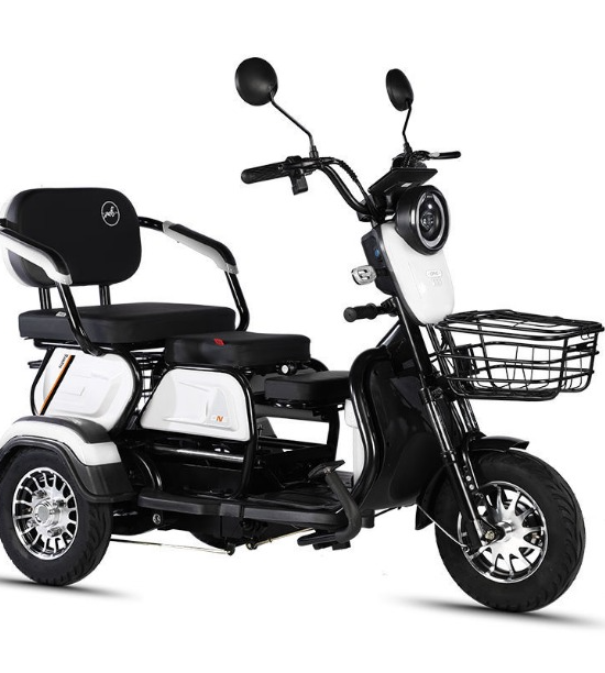 Experience Freedom and Independence with Beiz Medical's Mobility Scooters