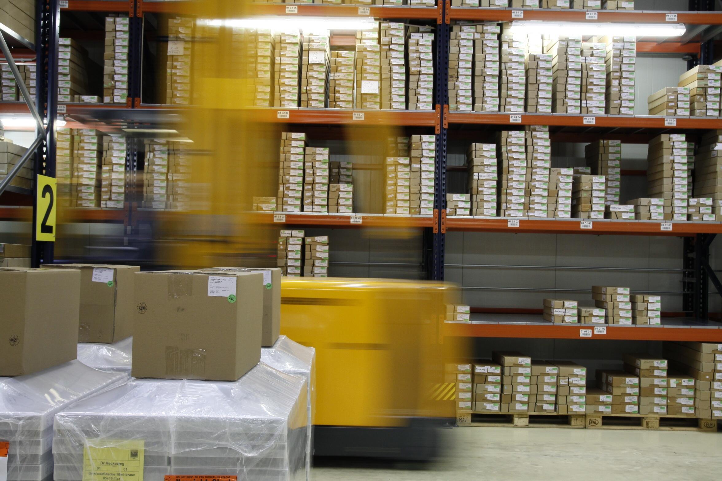 Efficient FBA Shipping Solutions: Leveraging Air and Sea Freight for Amazon Sellers