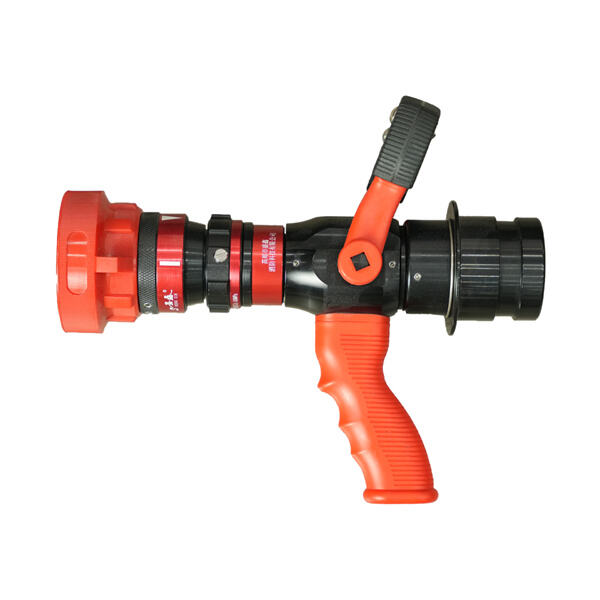 Kāpēc katram ugunsdzēsējam ir nepieciešama 2 collu sprausla