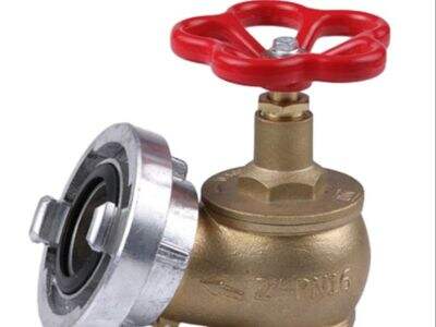 Materiały do hydrantów przeciwpożarowych: porównanie żeliwa sferoidalnego i żeliwa odlewniczego