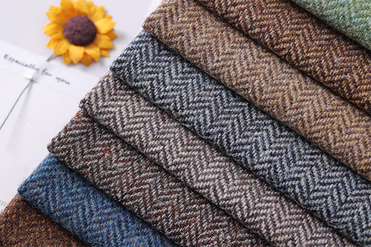 High Quality Yarn Dyed Woven Wool Fabric Factory Stock Worsted 100% Wool Fabric for Men Suit details