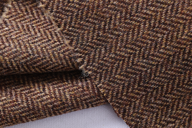 High Quality Yarn Dyed Woven Wool Fabric Factory Stock Worsted 100% Wool Fabric for Men Suit factory