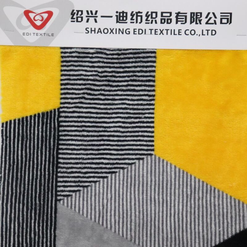 Yellow Geometry And Stripes Pattern Printing Flannel Fabric manufacture