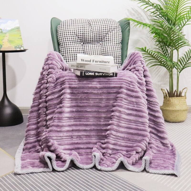 Grape Purple Stripes Jacquard Flannel Blanket manufacture