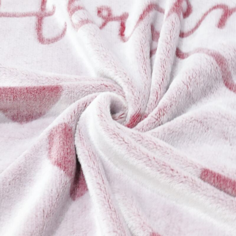 Hearts Cutting Flannel Blanket supplier