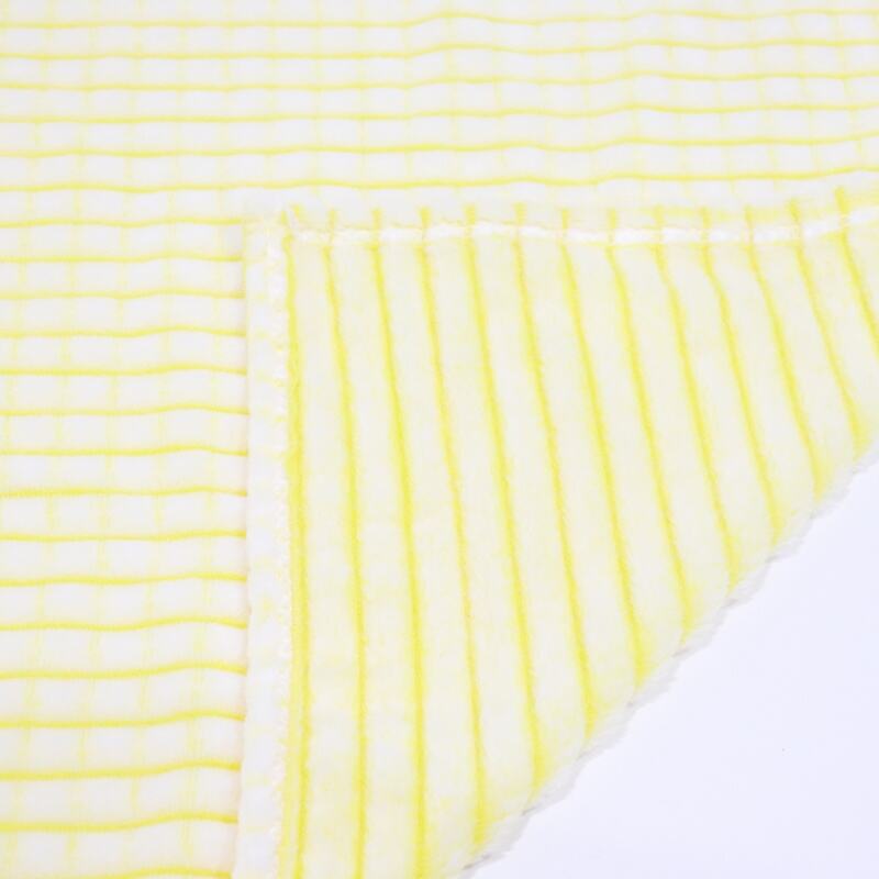 Yellow Pineapple Checks Jacquard Flannel Blanket factory