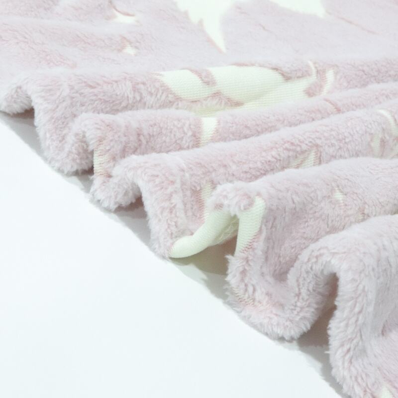 Magic Glow In The Dark Unicorn Pattern Flannel Blanket details