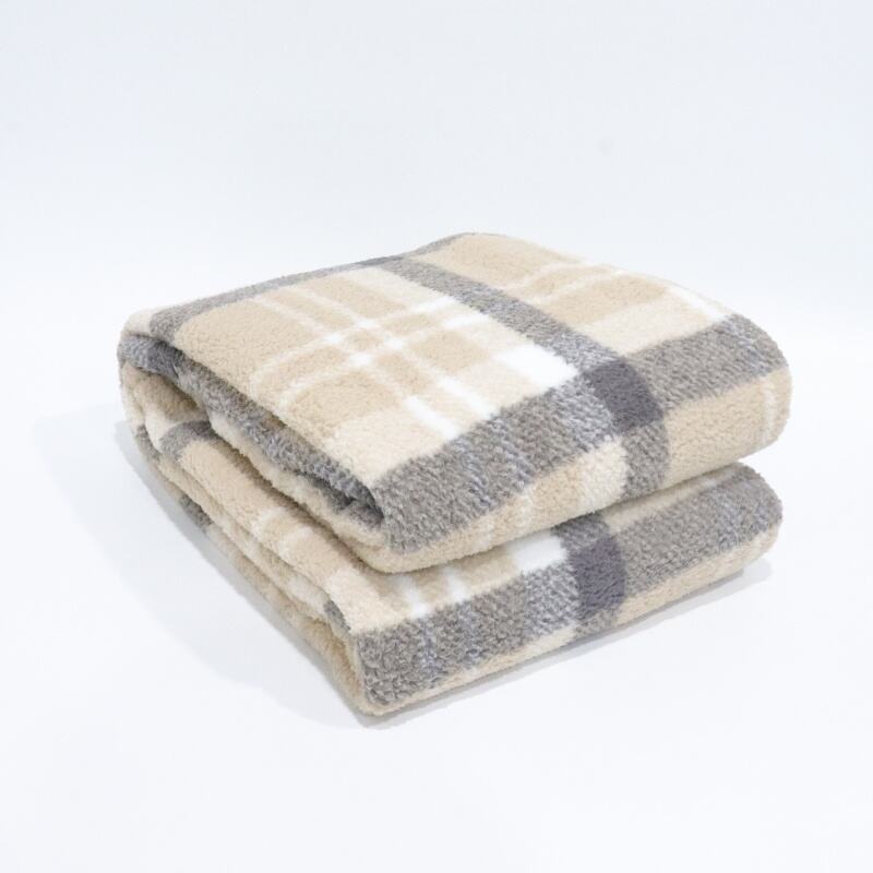 Brown Black Double Layer Striped Sherpa Blanket details