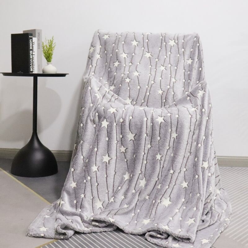 Star Glow In The Dark Flannel Blanket supplier