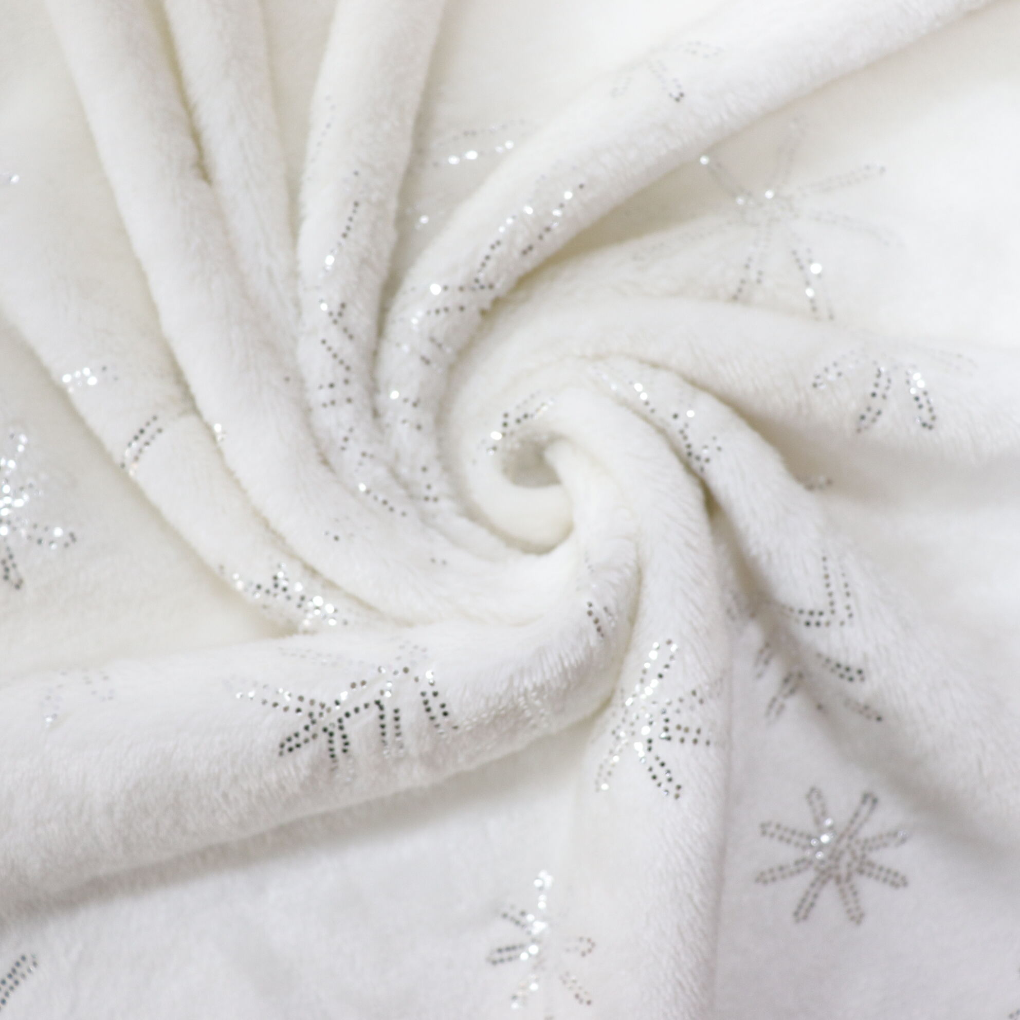 2024 Hot Sales Fleece French Terry Fleece Night Wear Flannel Fabric White supplier