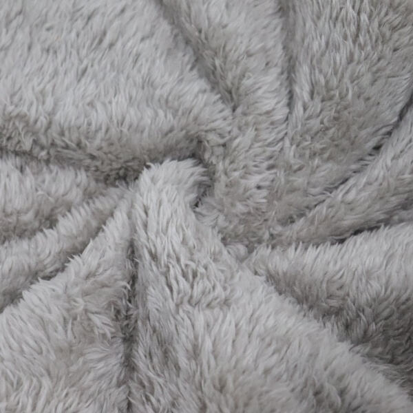 Заклучок: Прифаќање на уютноста на ткани од Шерпа Флис