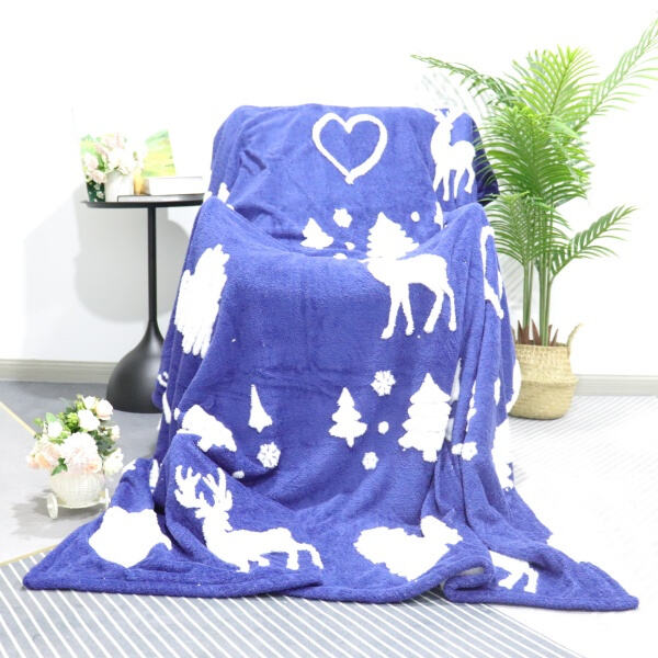 The Softest Sherpa Blanket for All Seasons