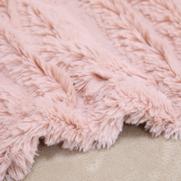 6 Hot Pink Fleece Fabric Choices To Keep You Cozy and Stylish