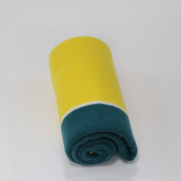 Shop our selection of cheap polar fleece blankets.