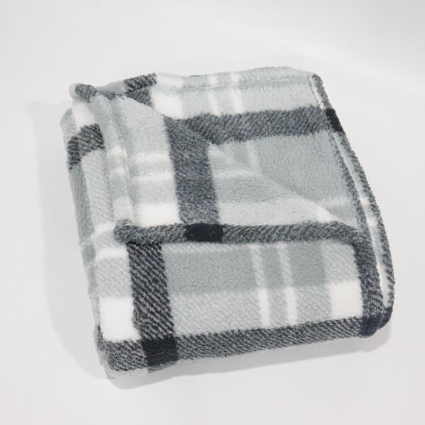 Luxury and Comfort in a Blanket
