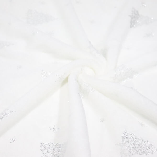 Experience Snuggle Season with a Soft and Fuzzy Christmas Blanke