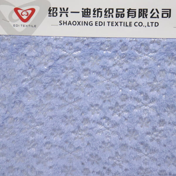 The Growing Popularity of Polyester Fleece Fabric in a Greener World.