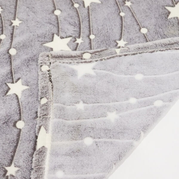 Trendy Blanket Flannel Fleece for the Style Setter in You