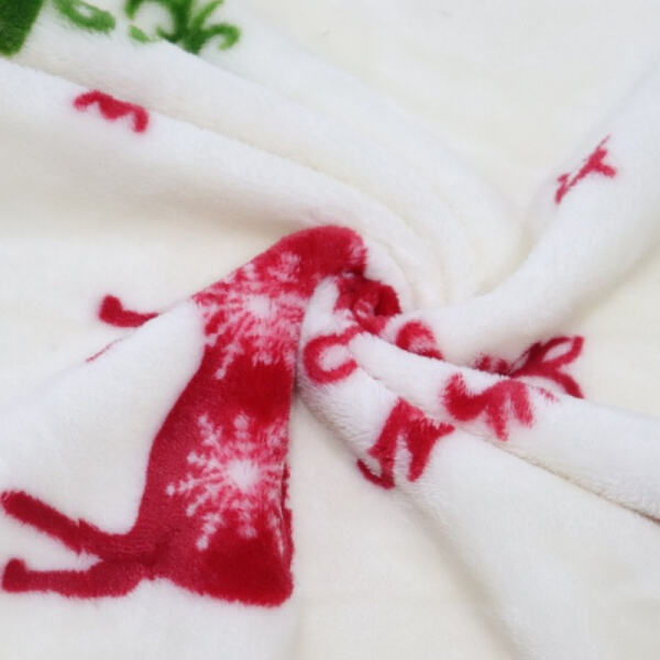 How custom fleece fabric can enhance your wardrobe.