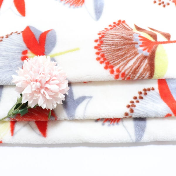 How to Choose the Best Floral Fleece Throw