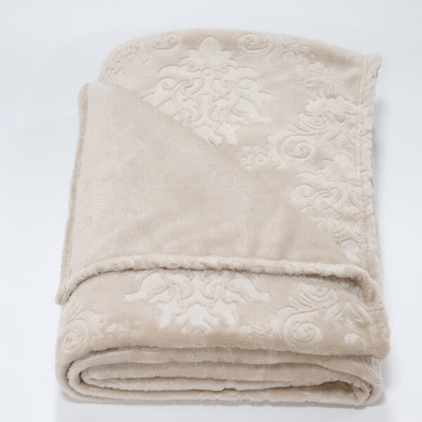 How to Add Flannel Throw Blankets in Home Decor