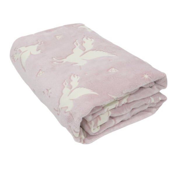 Experience the ultimate comfort with a plush, coral-patterned throw blanke