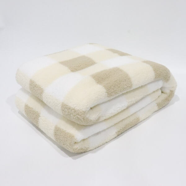 Get a Better Night Sleep with Your Own Sherpa Blanket Weighted