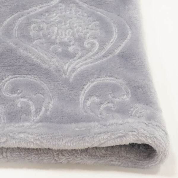 Bulk Fleece Blankets for Events and Charities
