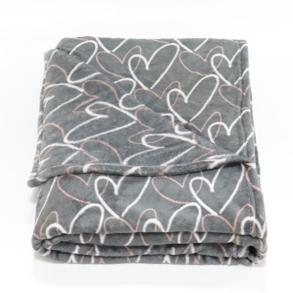 Snuggle Up with Our Incredibly Soft and Fluffy Blankets