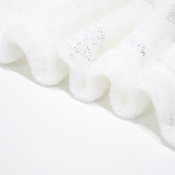 Make Your Holiday Movie Nights More Comfortable with a Soft Christmas Blanke