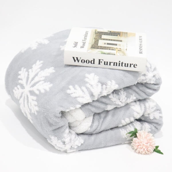 Create a cozy ambiance with a soft fleece coverle
