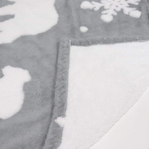 Sherpa fleece throw