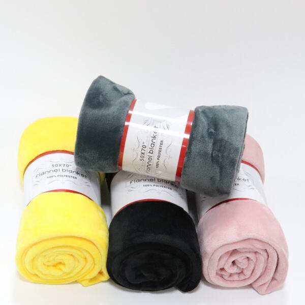 Lightweight Microfleece Blanket