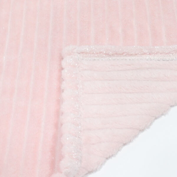 Wrap yourself up in warmth with a fuzzy throw blanke