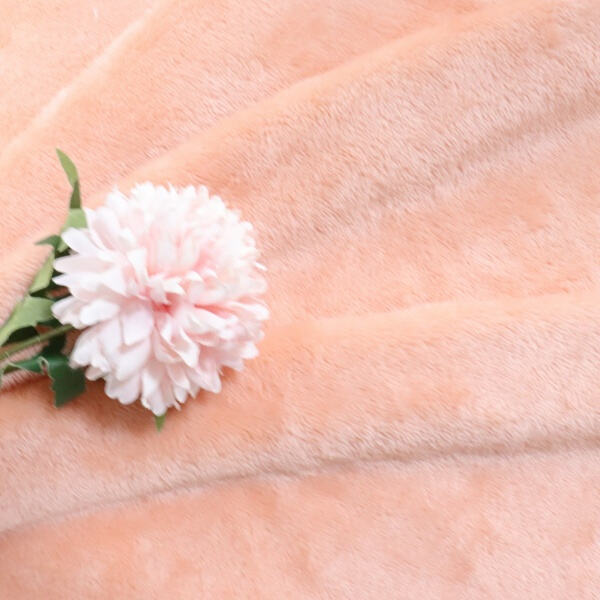 The Benefits of Fleece Blanket Material