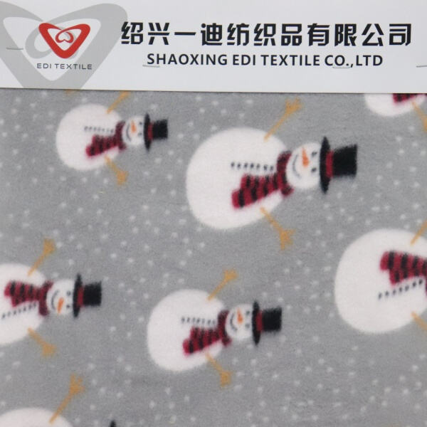 Stay Comfortable with Fleece Fabric by the Yard at Your Fingertips