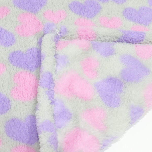Enjoy the Comfort Sherpa Material Can Offer