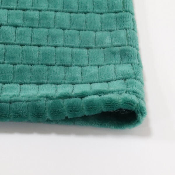 Keep the warmth with sustainable coziness