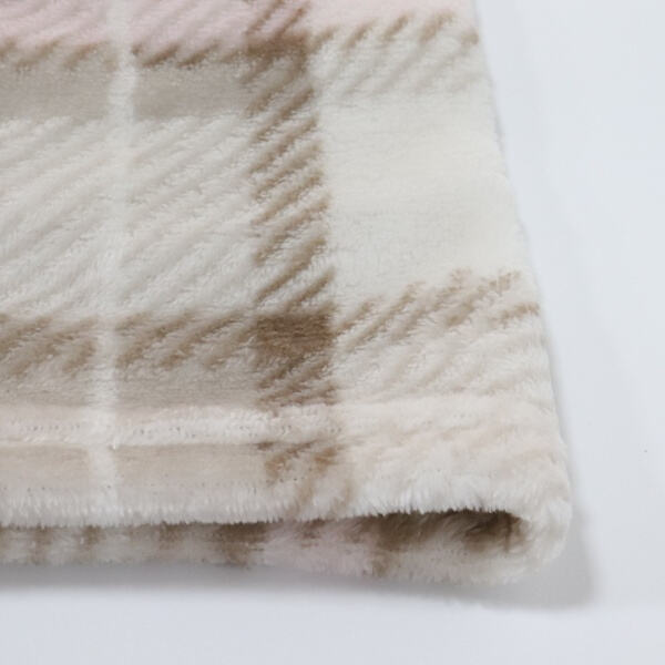 Multi-Purpose Blankets: Great for Decorating and Snuggling