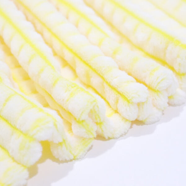 Cozy Up with the Cuddliest Plush Blanke